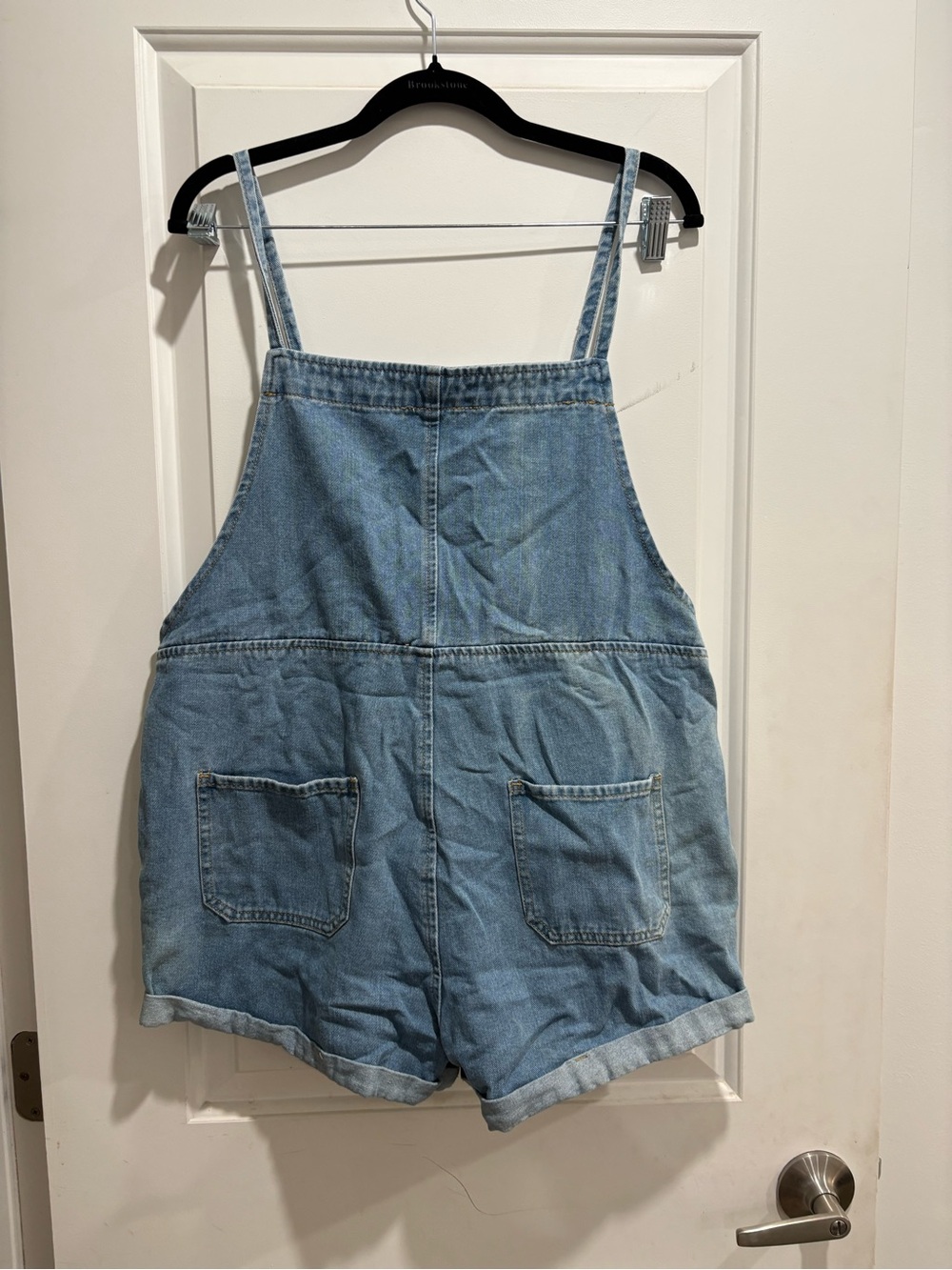 Cider overall shorts in size large - Picture 4 of 4